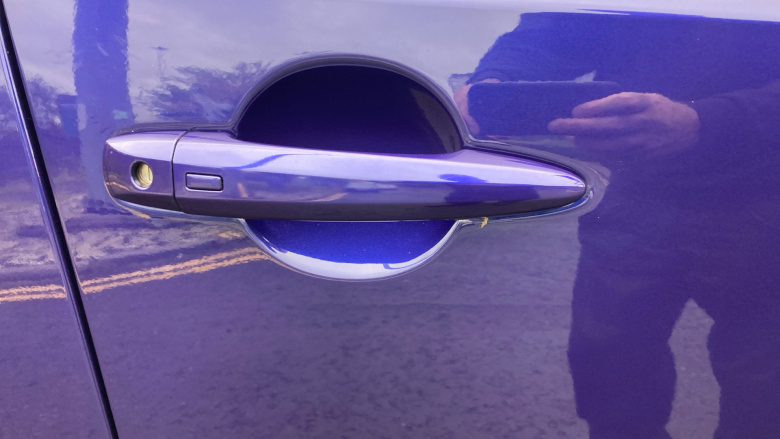 Nissan Qashqai 1.3 DiG-T MH Acenta Premium 5dr Petrol Hatchback